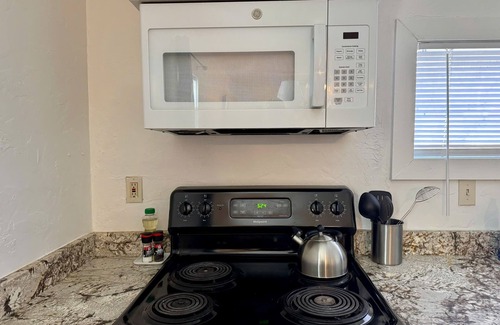 Central Oklahoma City Apartment | Fully-furnished Studio With Rustic Design 36B