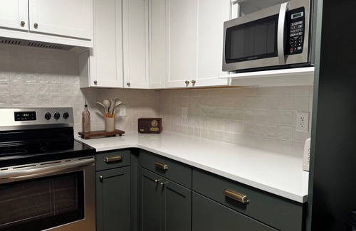 Fuquay-Varina House | Fully Renovated - Fuquay-Varina Cottage + Pets