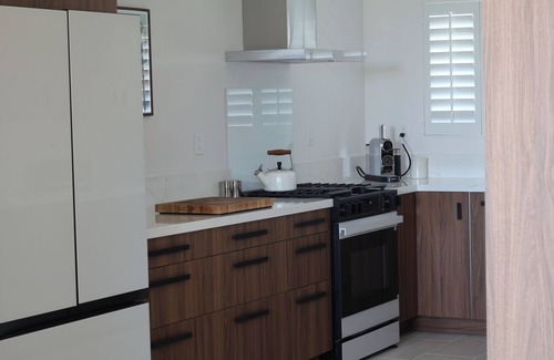 Rancho Palmeras House | Fully Renovated Mid-Century Getaway