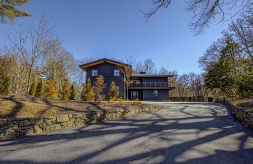 Highlands Hills House | Fully Renovated Modern Home, within 2 miles from downtown Highlands