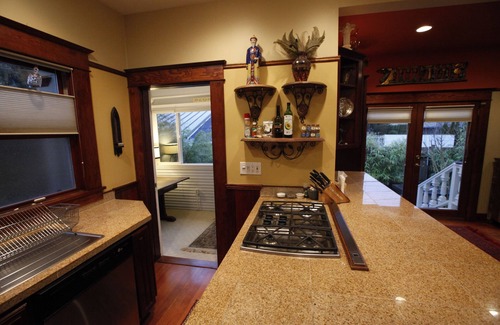 Piedmont House | Fully Restored 4-Level Grand Craftsman