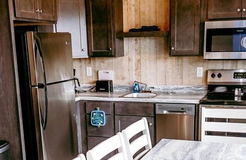 Spirit Lake Cottage | Fun, Affordable Boat Cottages