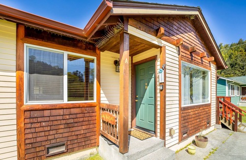 Orick Cabin | Fun Getaway w/ Two Separate Spaces, Gas Grill, Free WiFi & Private Patio