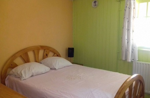 Saint-Avit-Saint-Nazaire Cottage | Furnished for tourism, in a detached house independent of the owner