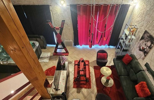 Tourves Apartment | Furnished duplex Xcoquine Spa & pool