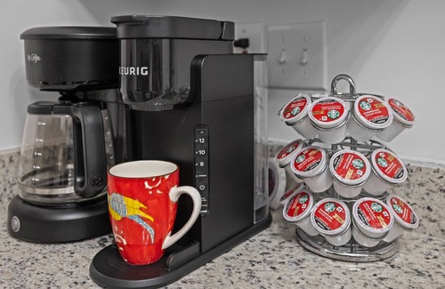 Chapel Hill House | Furnished Room - Happy Haven near UNC Campus and Hospitals. Pet Friendly!