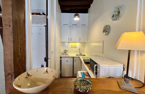 Notre Dame Apartment | Furnished studio Paris Saint Michel