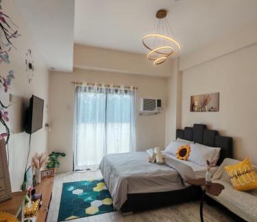 Minglanilla Apartment | Fyangz Mini Karaoke Condo Staycation