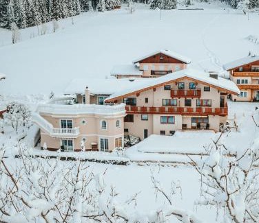 Sankt Martin am Tennengebirge House | Gästehaus Eder