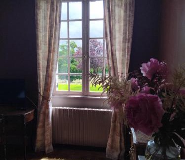 Les Aspres House | Gîte à la Moncorgerie