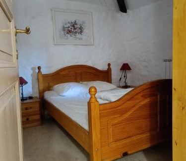 Grospierres Apartment | Gîte #10, 8 pers, Domaine De Ribiere