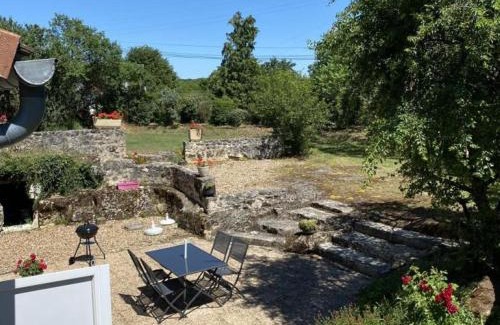 Saint-Epain House | Gîte authentique en Touraine avec jardin privatif - FR-1-381-169