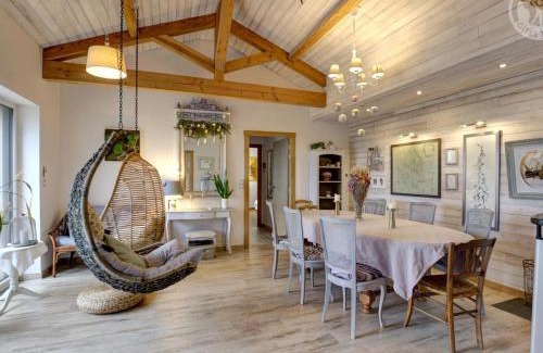 Champoly House | Gîte Champolynoise 3 chambres, 90m², charme moderne et écologie - FR-1-496-258