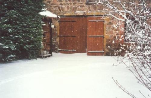 Cuinzier House | Gîte charmant à Cuinzier avec jardin, animaux acceptés - FR-1-496-183