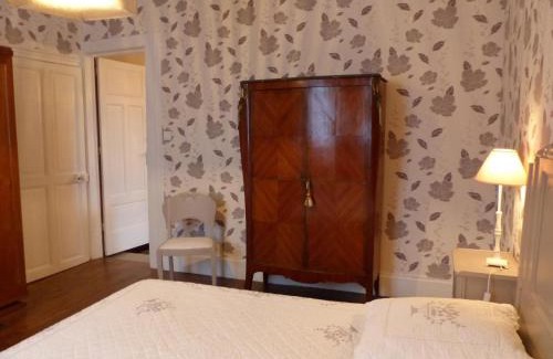 Saint-Ennemond House | Gîte charmant près de Moulins avec jardin privé - FR-1-489-11