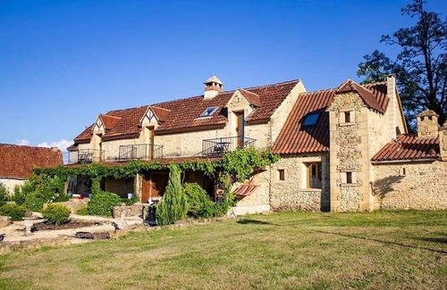 Marcillac-Saint-Quentin Cottage | Gîte de Charme Pour Accueillir des Citadins et des Familles