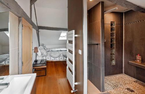 Reau Apartment | Gîte du Clocher - Appt 6p avec terrasse