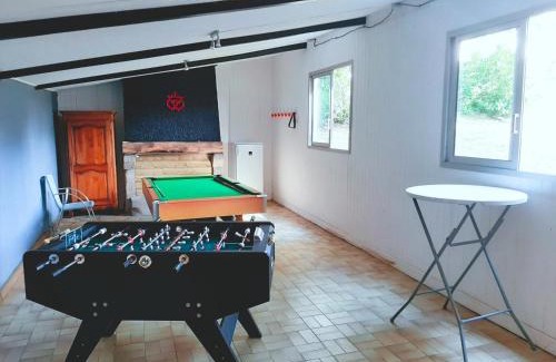 Chambretaud House | Gîte du marié à 7mn du puy du F0U