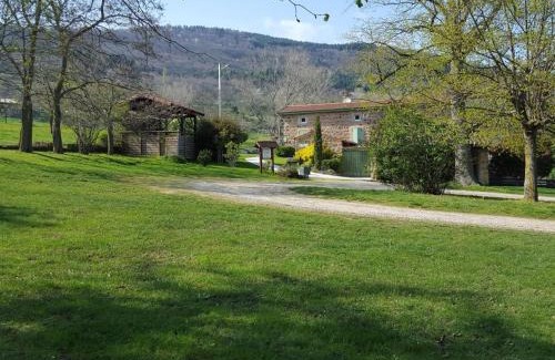 Pilat Rhodanien House | Gîte en pierre avec piscine privative et terrasse à St-Appolinard - FR-1-496-202
