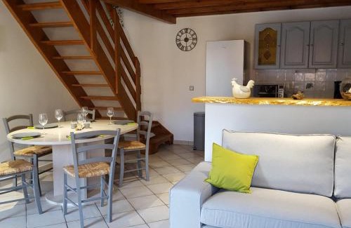 Pilat Rhodanien House | Gîte en pierre avec piscine privative et terrasse à St-Appolinard - FR-1-496-202