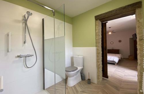 La Mesniere House | Gîte familial avec cheminée historique et babyfoot - FR-1-497-209