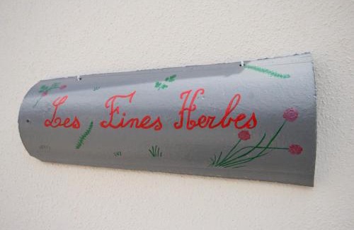 Saint-Philbert-de-Grand-Lieu House | Gîte au calme avec jardin privé, vélos gratuits, équipements bébé et garage - proche de Nantes et plages - FR-1-306-980