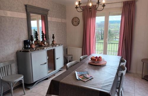 Gy House | Gîte indépendant avec étang - 3 chambres, animaux admis - FR-1-583-382