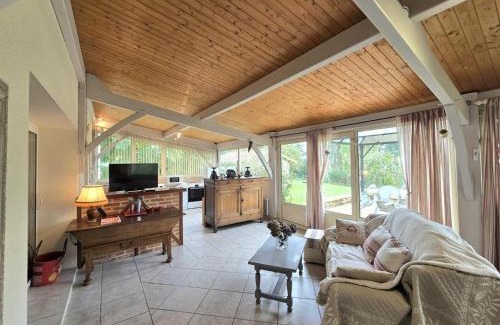 Saint-Jory-de-Chalais House | Gîte Naturel au Périgord Limousin, Animaux Admis, Wi-Fi Gratuit - FR-1-616-78