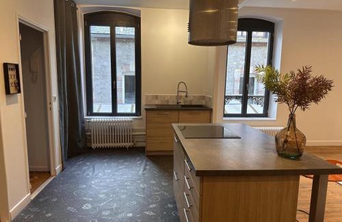 Moulins Apartment | Gîte paisible au cœur de Moulins, idéal pour 4 personnes - FR-1-489-570