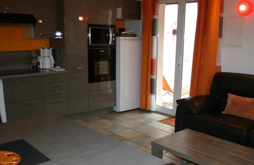 Roquebrune-sur-Argens Cottage | Gîte-Private Bathroom- Gîte bleuet