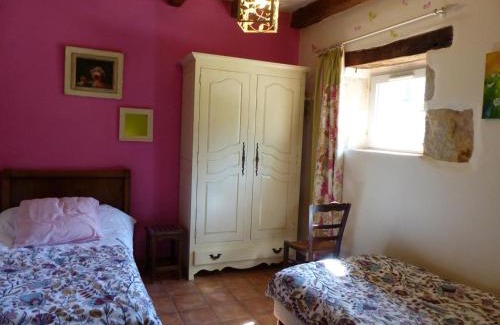 Le Brethon House | Gîte rustique dans la ferme, vue forêt, près étang privé, draps inclus - FR-1-489-238