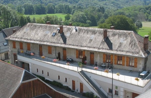 Thoiry House | Gîte - THOIRY - Gîte