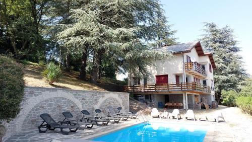 Genolhac House | Gîte " villa Les Cèdres" En cévennes avec vue panoramique et piscine chauffée