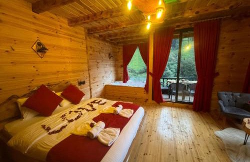 Cayirduzu Hotel | Göl manzaralı suit İhvan suit otel