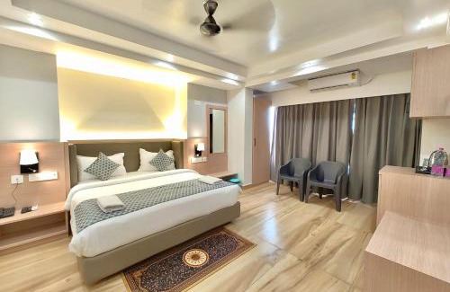 New Manali Hotel | G-Resort Sea View - Marine Drive, Puri Air-Conditioned Rooms with Balconies, Pool, Restaurant, & Free Wi-Fi - Luxury Hotel Inn Puri