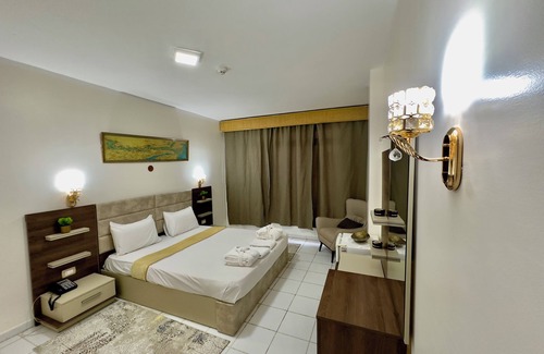Luxor Hotel | Gaddis Hotel