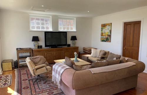 Goolwa House | Gainsborough Cottage