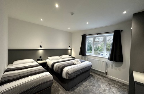 Horley House | Gainsborough Lodge