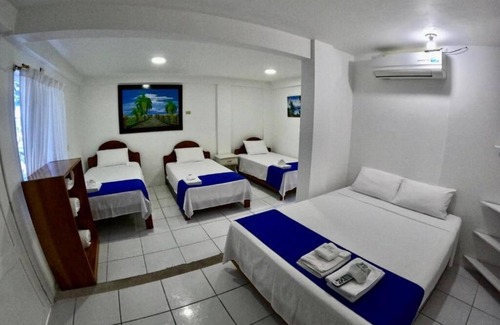 Puerto Villamil Hotel | Galápagos Isabela Hotel Loja