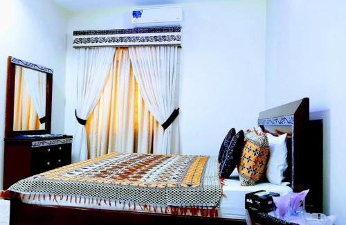 Gulshan-E-Jamal Hotel | Galaxy Family Hotel Karachi Airport