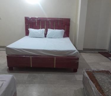 Lahore Hotel | Galaxy Inn Hotel