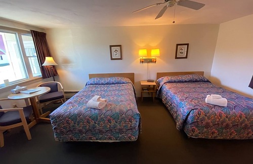 Sugar Hill Hotel | Gale River Motel
