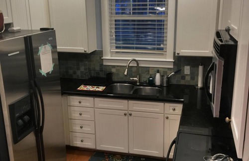 Galveston House | Galveston TX - Pointe West Cottage - Sleeps 10 - Golf Cart Included - Pets Free