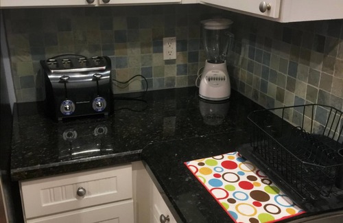 Galveston House | Galveston TX - Pointe West Cottage - Sleeps 10 - Golf Cart Included - Pets Free