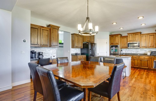 Kaysville House | Game Room + Home Office: Spacious Kaysville Escape