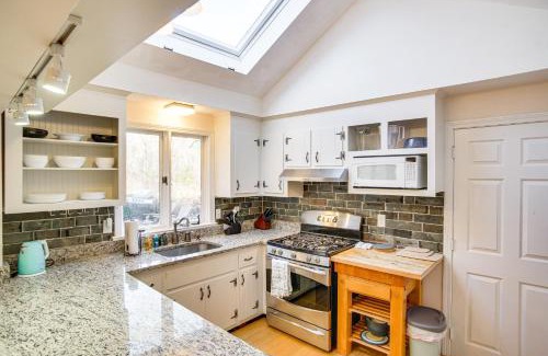 South Chatham House | Game Room with Ping-Pong Spacious Chatham Retreat