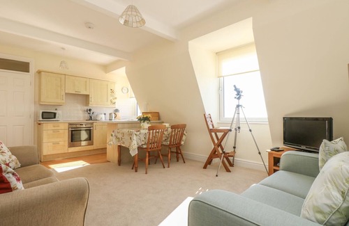 Coverack Cottage | Gannet Watch