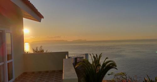 Garajau House | Garajau House - Sunrise to Sunset Ocean View Villa