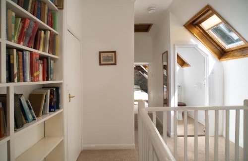 Newcastle Emlyn House | Garden Cottage Newcastle Emlyn