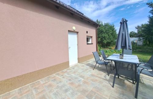 Velky Slavkov House | Garden House Slavkov